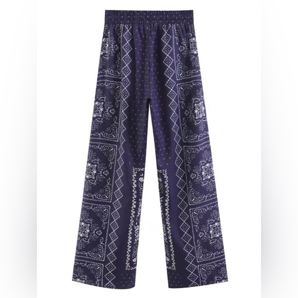 Zara geometric and floral pattern flowy bell bottom pants - Picture 3 of 7